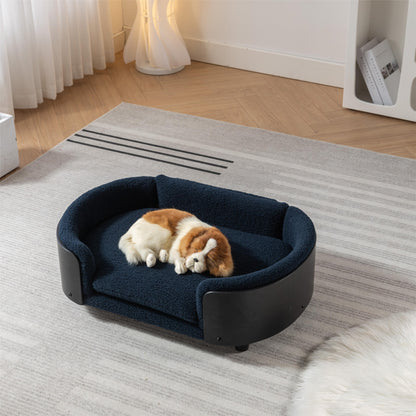 Bulldog 2 Size Green Dog Beds